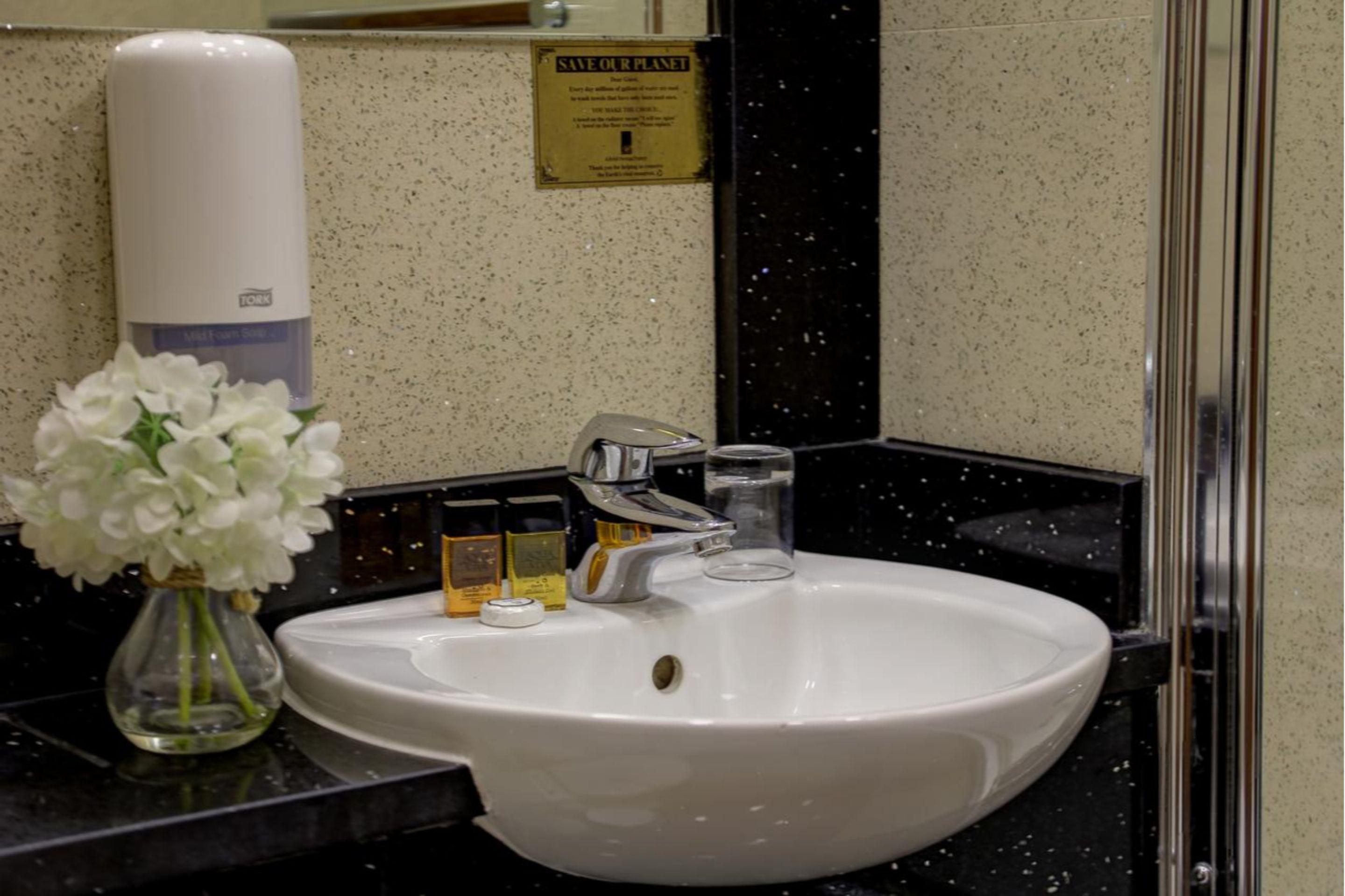 Baylis House Hotel Slough Ngoại thất bức ảnh