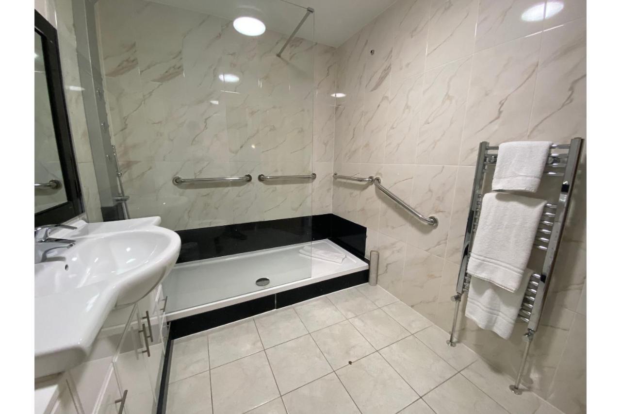 Baylis House Hotel Slough Ngoại thất bức ảnh